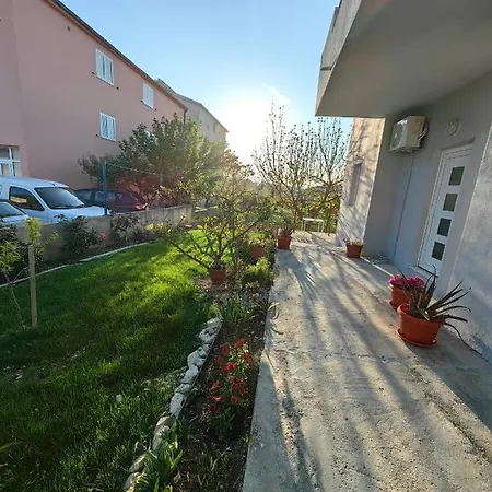 Marija, New 1bd With Free Parking Apartman Split